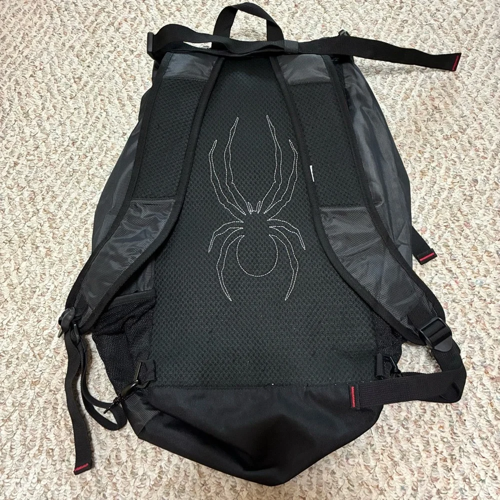 Spyder Black Spire Convertible Backpack Hip Pack